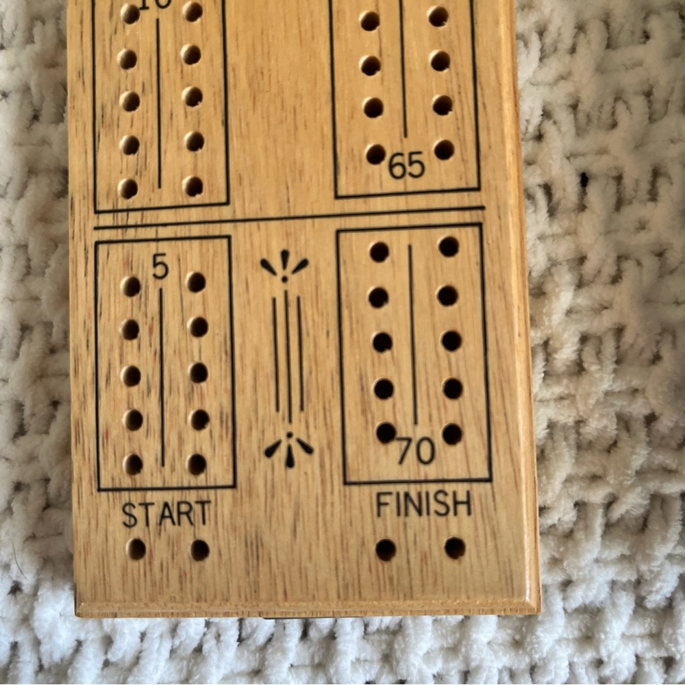 Pressman Classic Cribbage Solid Hardwood Board with Pegs & Instruction Booklet - Picture 5 of 13
